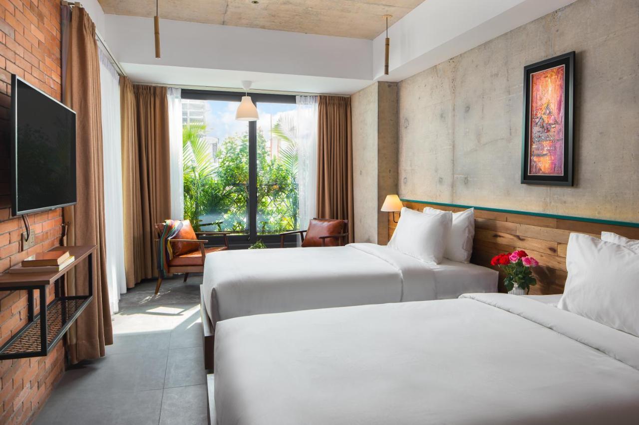 Cest La Vie Boutique Hotel Phnom Penh Exteriör bild