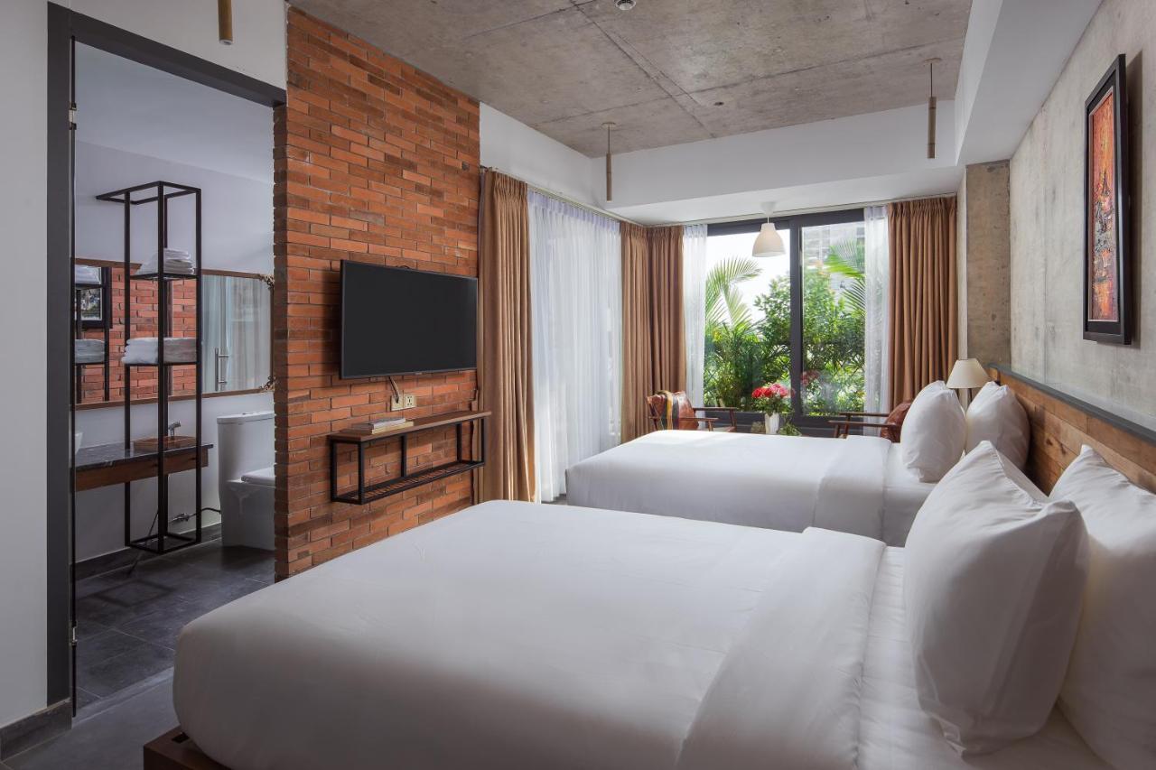 Cest La Vie Boutique Hotel Phnom Penh Exteriör bild