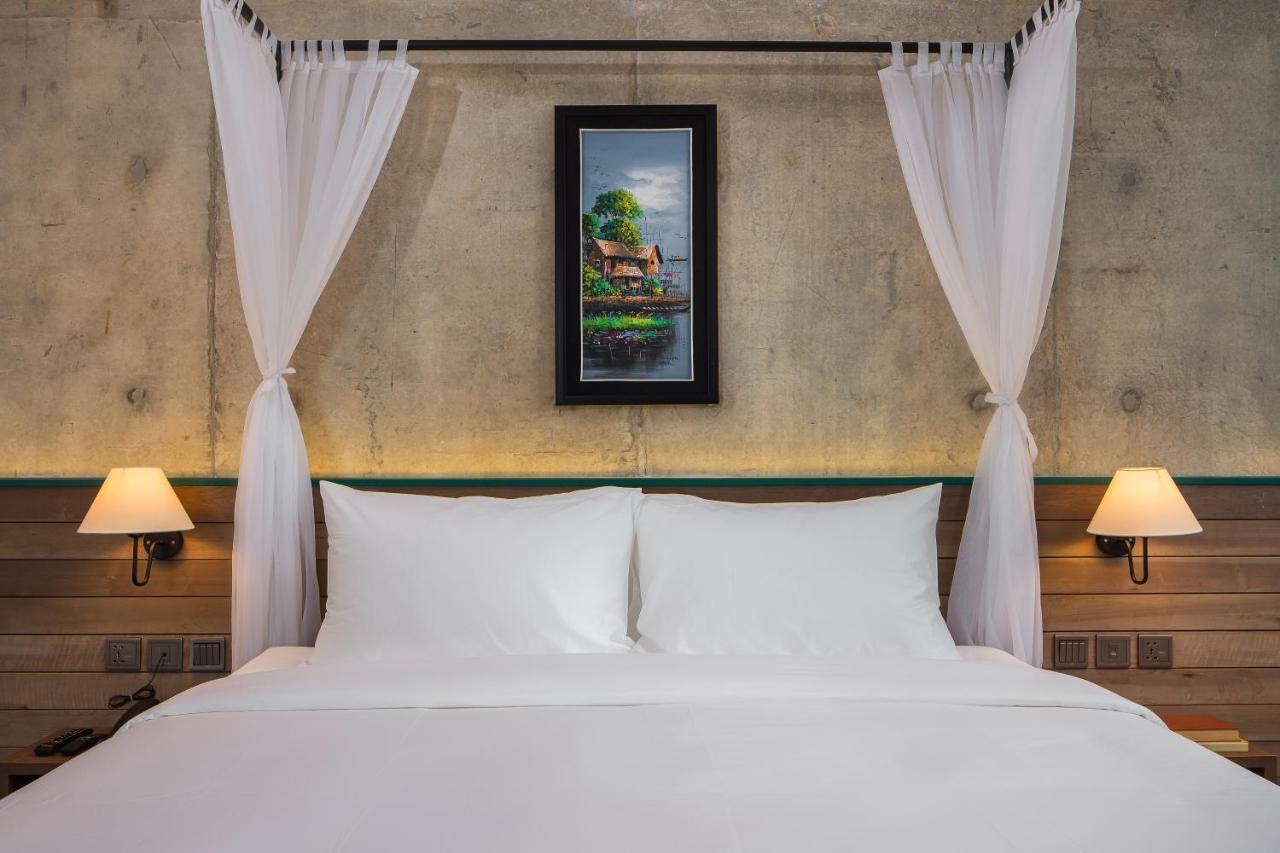 Cest La Vie Boutique Hotel Phnom Penh Exteriör bild